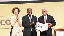 Antonio Costa reçoit le Prix Félix Houphouët-Boigny - UNESCO pour la Recherche de la Paix à Abidjan