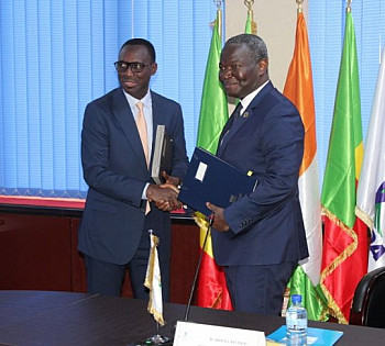 SIGNATURE DE L’ACCORD DE COLLABORATION ENTRE L’UEMOA ET LA PLATEFORME DES REGULATEURS DE L’AUDIOVISUEL DES PAYS MEMBRES DE L’UEMOA ET DE LA GUINEE